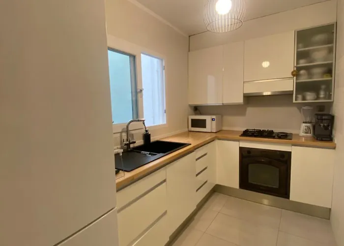 Paseo Maritimo Casa Винарос