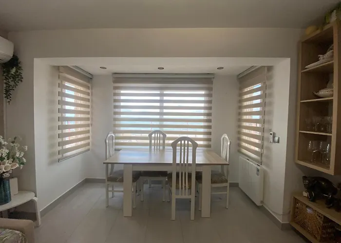 Апартаменты Paseo Maritimo Casa Винарос