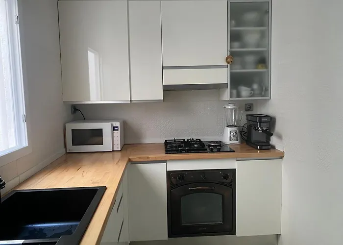 Paseo Maritimo Casa Апартаменты *